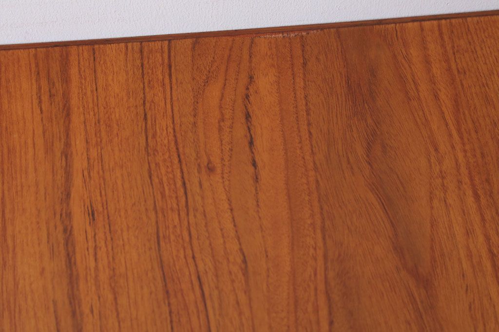 アンティーク家具　アンティーク　シンプルな古い木の片袖机(デスク)