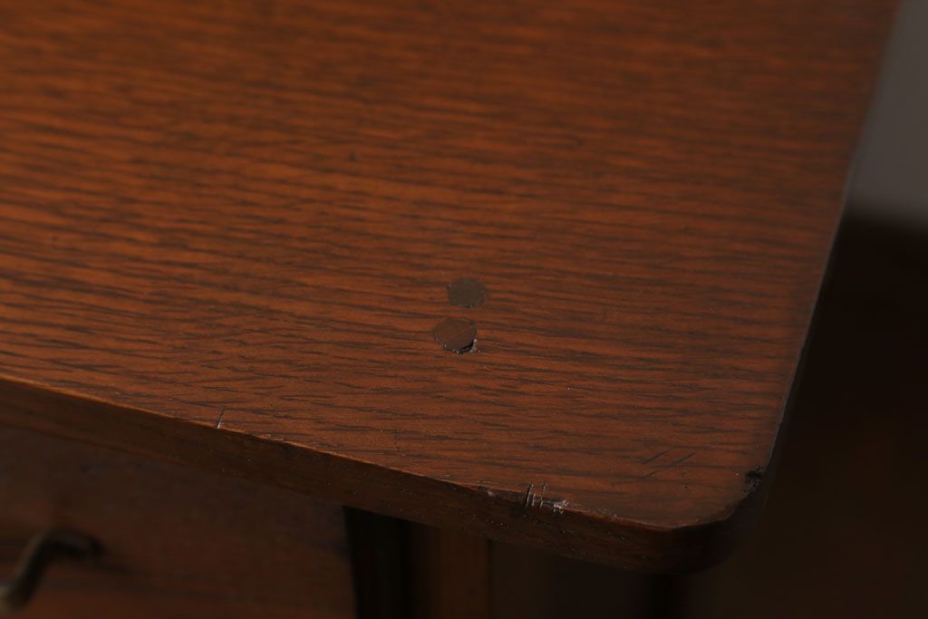 アンティーク家具　和製アンティーク　古いナラ材のおしゃれな片袖机(デスク)