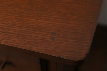 アンティーク家具　和製アンティーク　古いナラ材のおしゃれな片袖机(デスク)