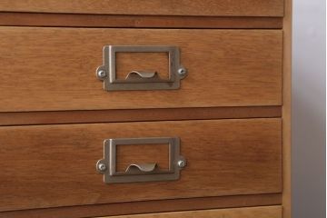 アンティーク家具　和製アンティーク　ネームプレート付き!小さな小引き出し