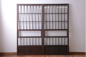 アンティーク　古い木製のレトロなガラス戸2枚セット