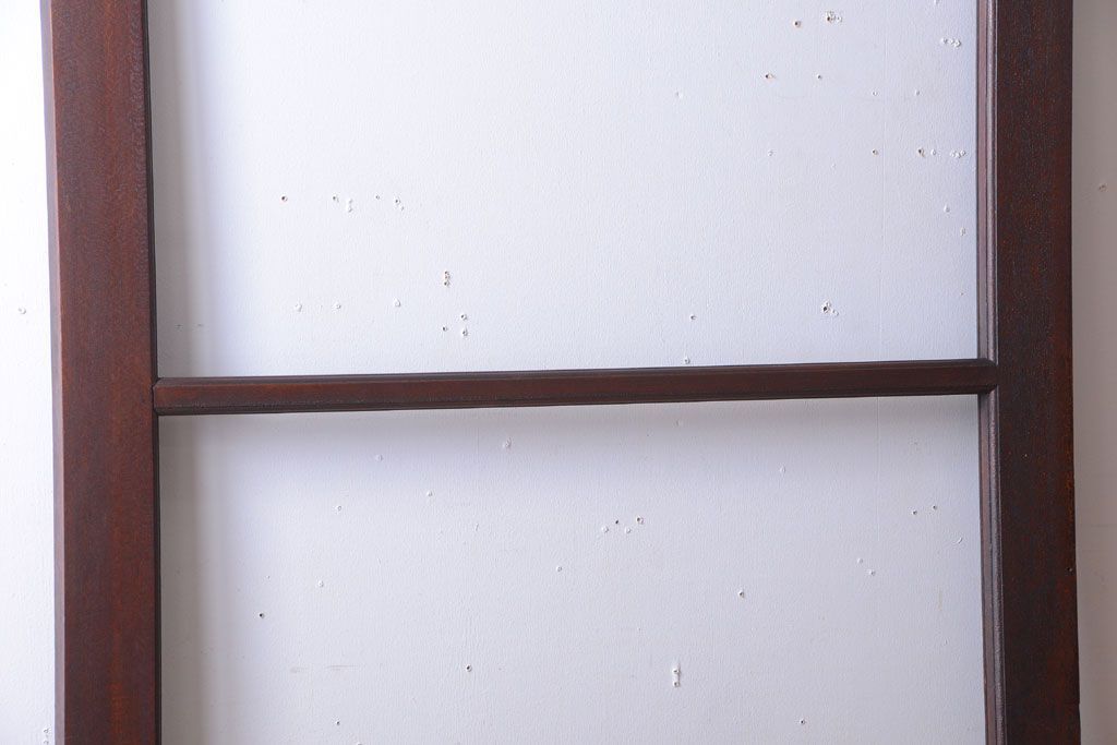 和製アンティーク　古い木製のシンプルな引き戸