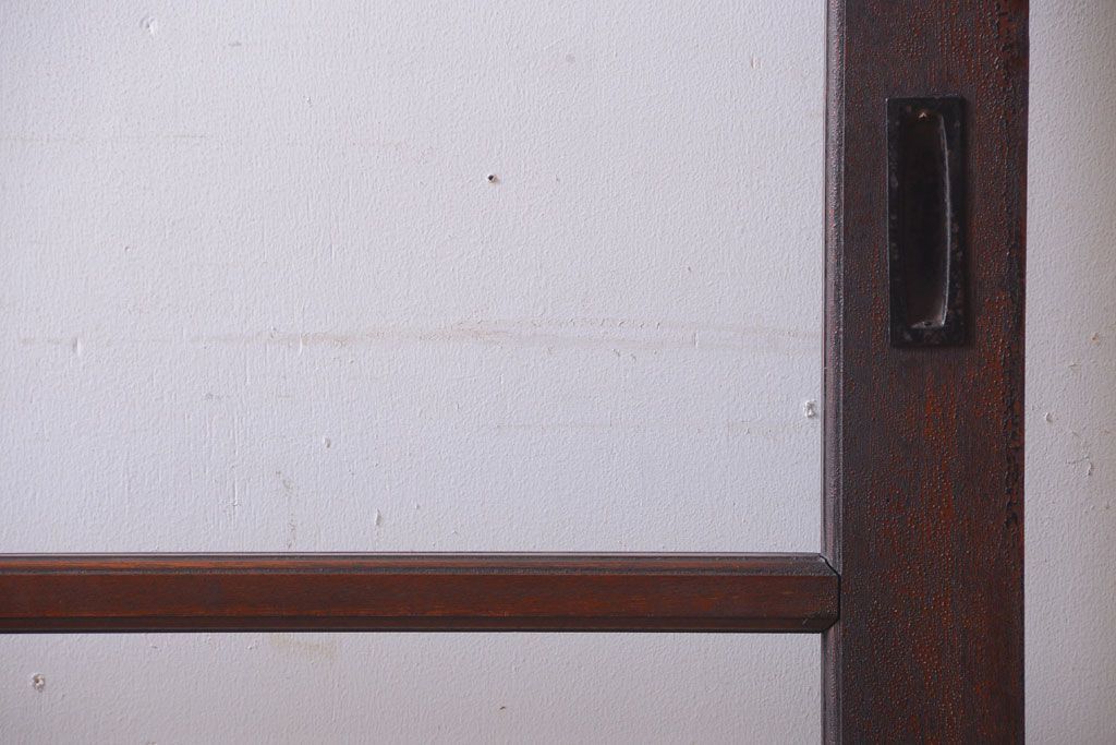 和製アンティーク　古い木製のシンプルな引き戸