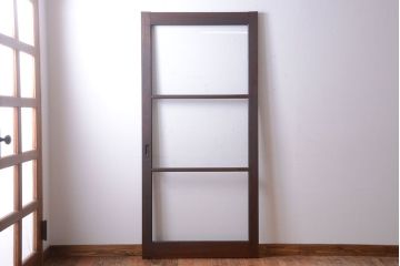 和製アンティーク　古い木製のシンプルな引き戸