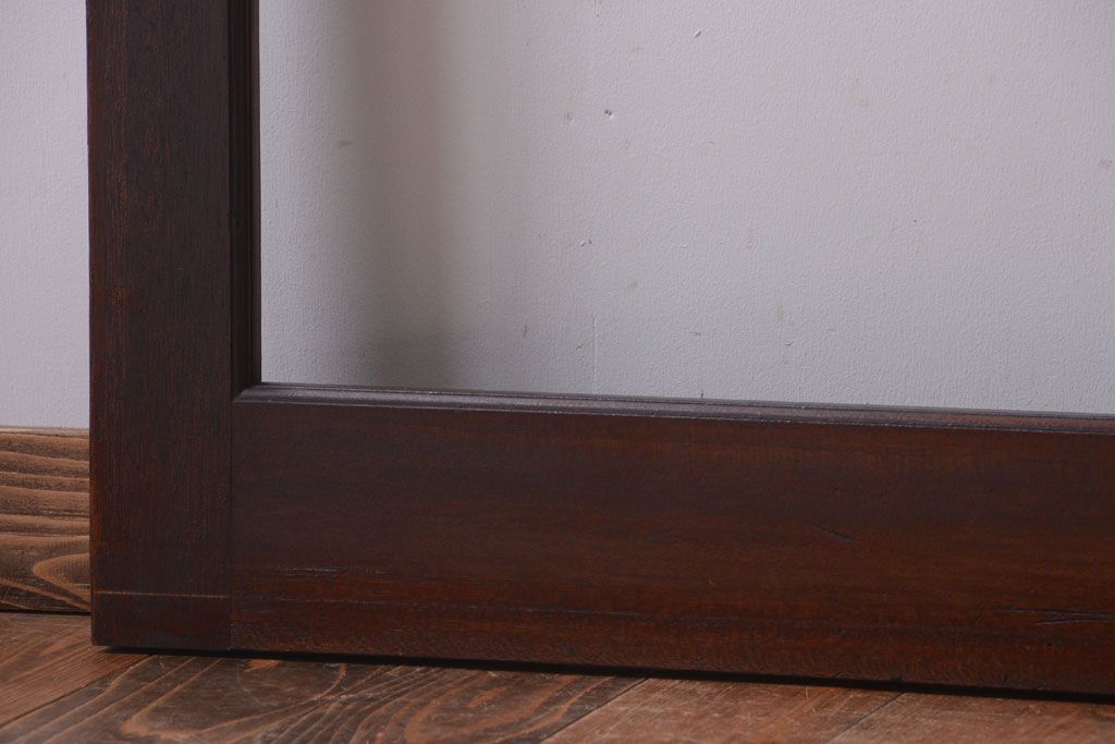 和製アンティーク　古い木製のシンプルな引き戸