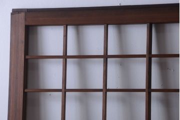 古民具・骨董　古い木のアンティーク升目格子ガラス戸