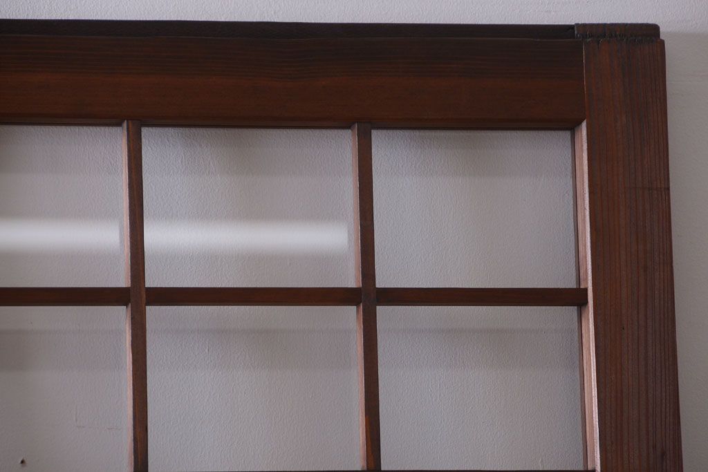 古民具・骨董　古い木のアンティーク升目格子ガラス戸