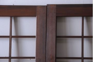 古民具・骨董　古い木のアンティーク升目格子ガラス戸