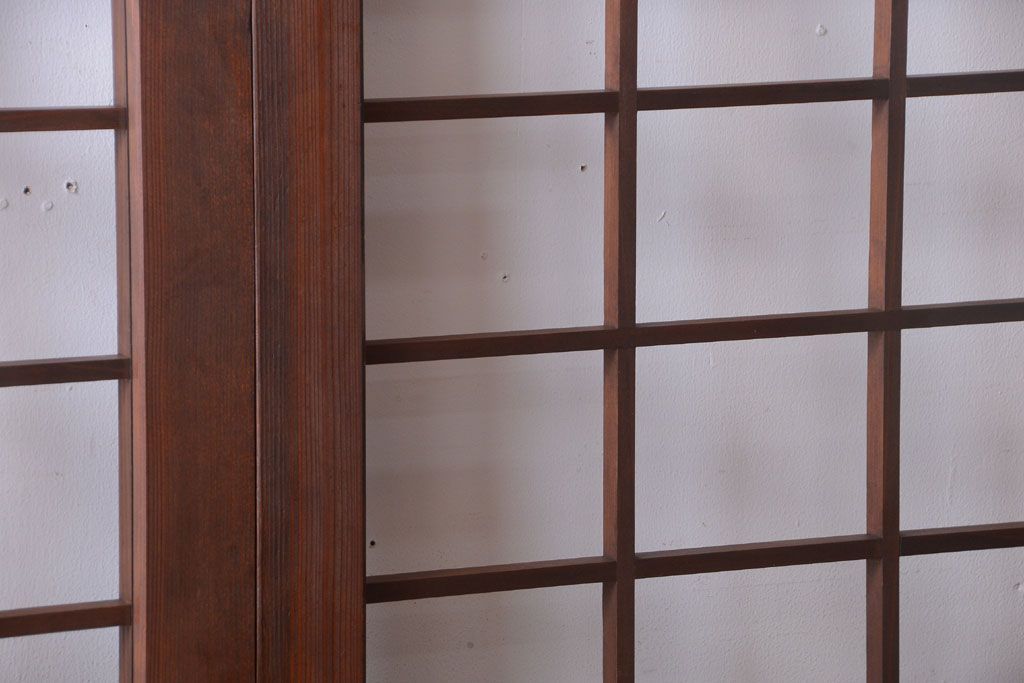 古民具・骨董　古い木のアンティーク升目格子ガラス戸