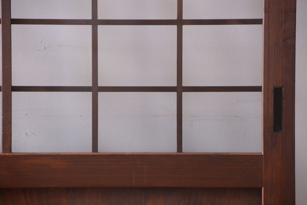古民具・骨董　古い木のアンティーク升目格子ガラス戸
