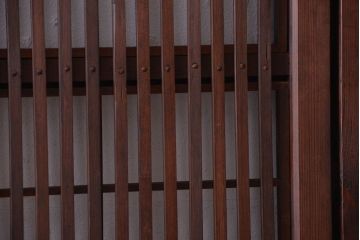 古民具・骨董　腰板欅材!アンティーク格子戸2枚セット