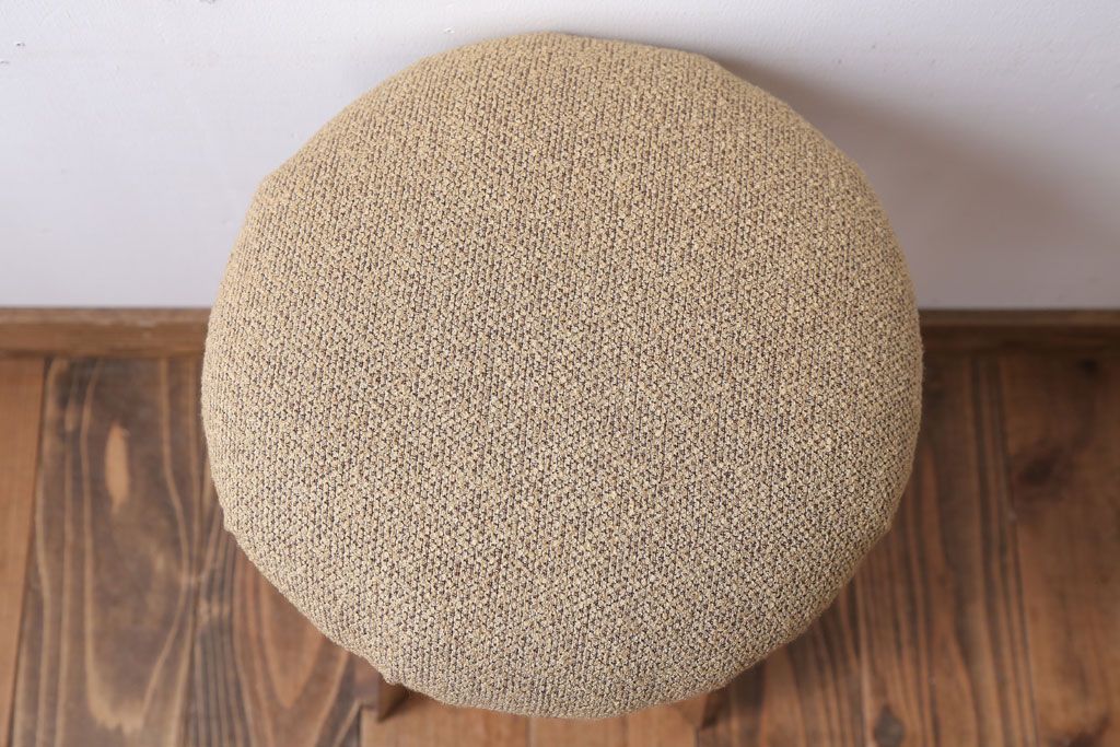 レトロ家具　和製アンティーク　古い木のレトロなクッション座面スツール(2)