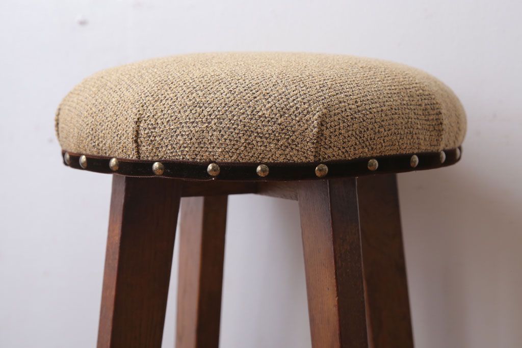 レトロ家具　和製アンティーク　古い木のレトロなクッション座面スツール(3)