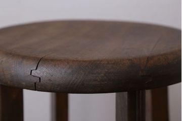 アンティーク家具　アンティーク　古い木のシンプルな丸スツール(1)