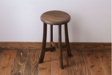 アンティーク家具　アンティーク　古い木のシンプルな丸スツール(1)