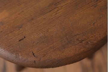 アンティーク家具　アンティーク　古い木のシンプルな丸スツール(2)
