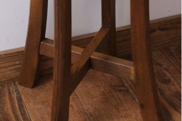 アンティーク家具　アンティーク　古い木のシンプルな丸スツール(2)