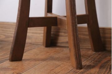 アンティーク家具　アンティーク　古い木のシンプルな丸スツール(2)
