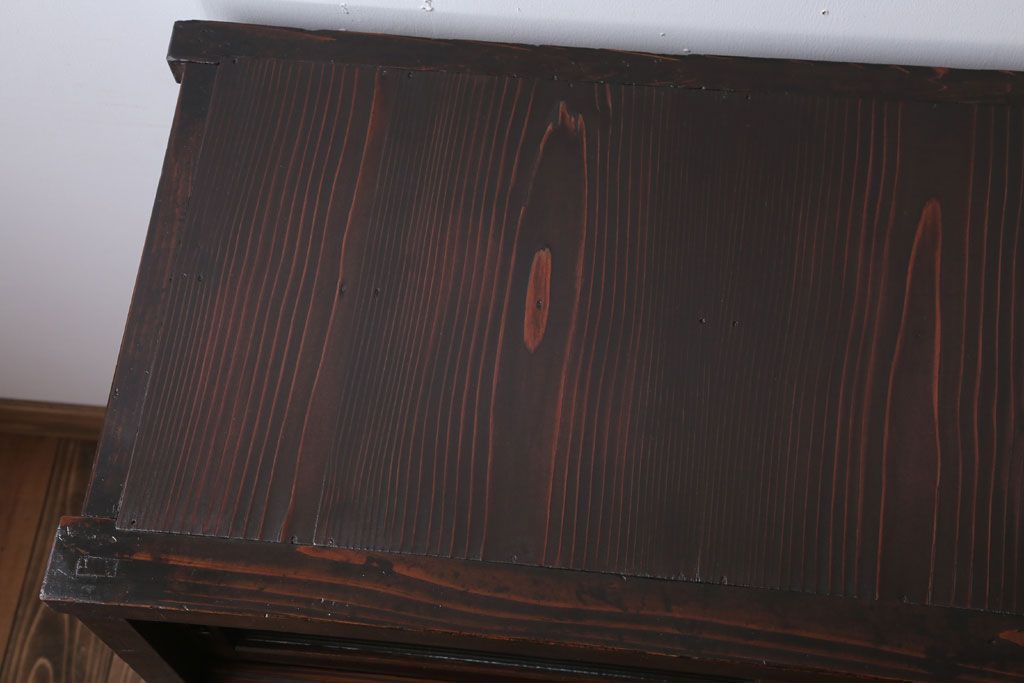 アンティーク家具　和製アンティーク　モールガラス引き戸の木製収納棚