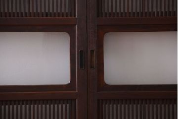古民具・骨董　デザインガラス帯!古い木のアンティーク格子戸
