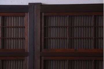 古民具・骨董　デザインガラス帯!古い木のアンティーク格子戸