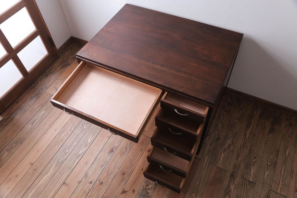 レトロ家具　昭和レトロ　古い木のシンプルなアンティーク片袖机(デスク)