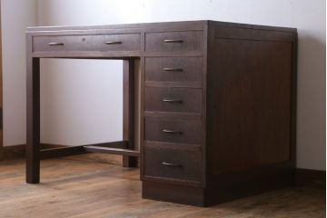 レトロ家具　昭和レトロ　古い木のシンプルなアンティーク片袖机(デスク)