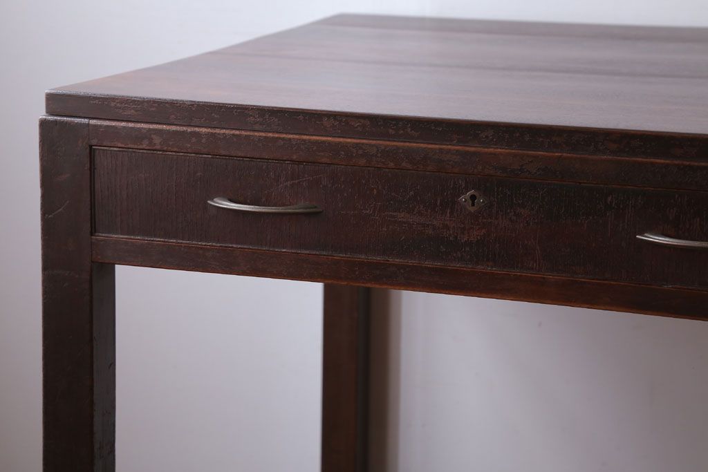 レトロ家具　昭和レトロ　古い木のシンプルなアンティーク片袖机(デスク)
