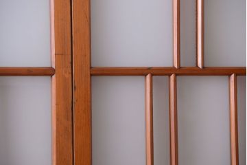 アンティーク　春慶塗が美しい上質なガラス戸2枚セット(2)