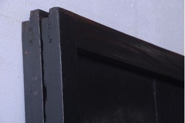 古民具・骨董　古い木製のアンティーク帯戸2枚セット