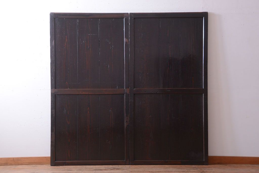 古民具・骨董　古い木製のアンティーク帯戸2枚セット