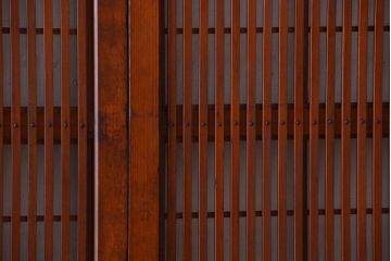 アンティーク　レトロな古い木の格子戸2枚セット