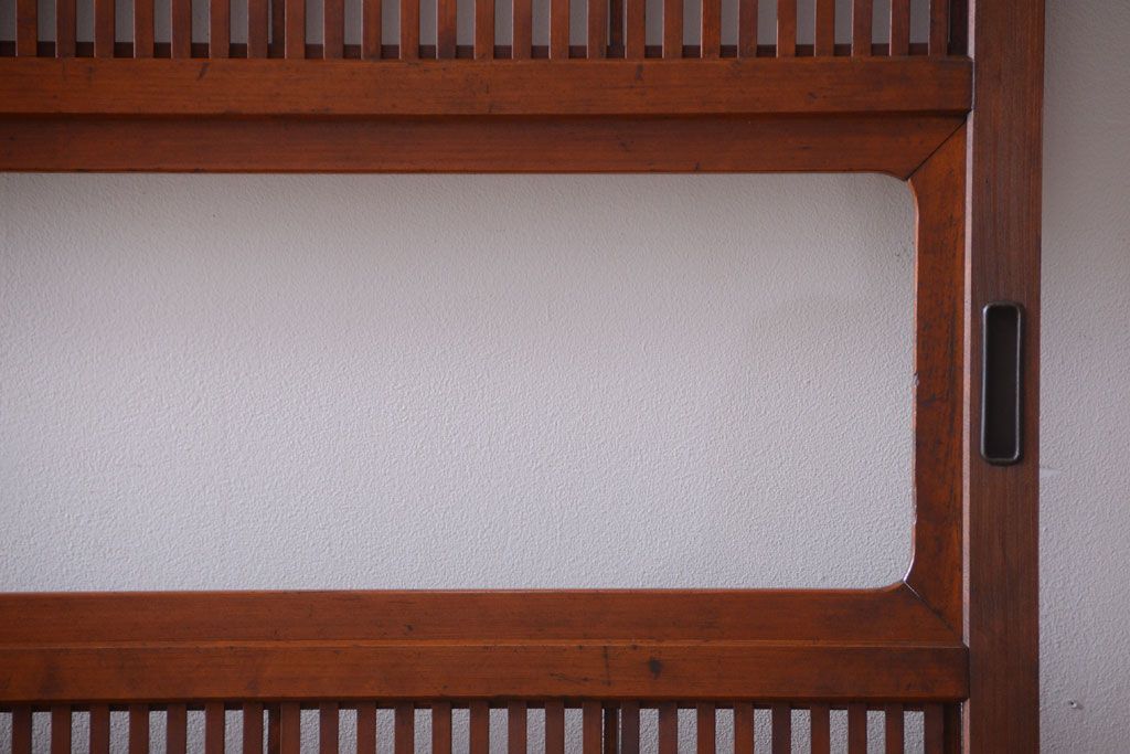 アンティーク　レトロな古い木の格子戸2枚セット