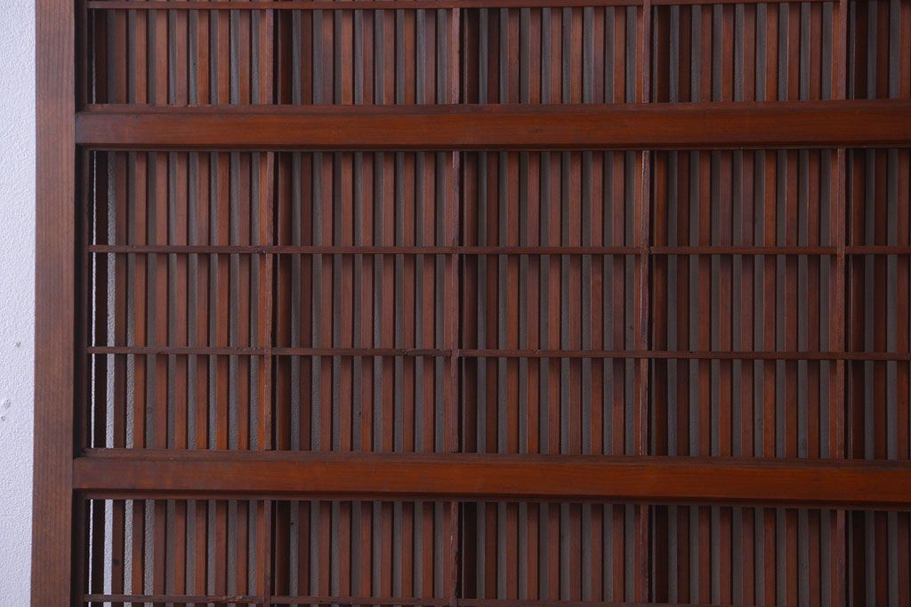 アンティーク　レトロな古い木の格子戸2枚セット