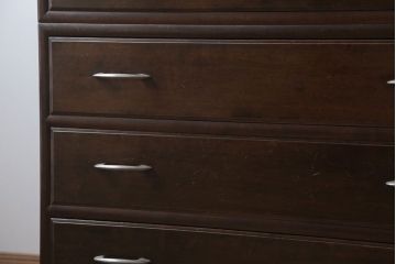 アンティーク家具　アンティーク　シンプルで上品な古い木の2段重ねチェスト