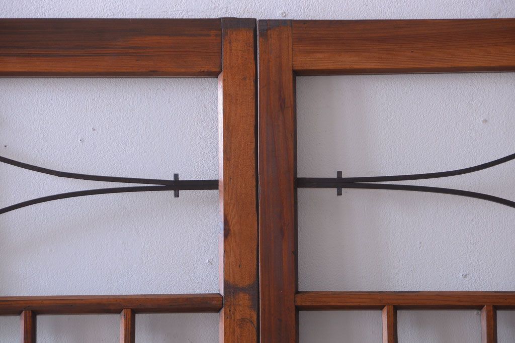 大正ロマン　モダンなデザインのアンティークガラス戸2枚セット