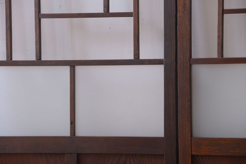 大正ロマン　モダンなデザインのアンティークガラス戸2枚セット