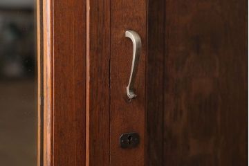アンティーク家具　大正ロマン　古いナラ材の上質なアンティークワードローブ