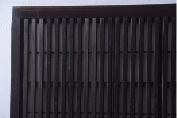 古民具・骨董　明治〜大正期　モダンなアンティーク格子戸2枚セット