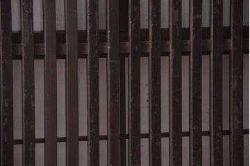 古民具・骨董　明治〜大正期　モダンなアンティーク格子戸2枚セット