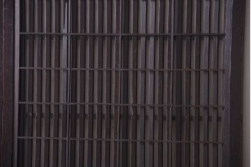 古民具・骨董　明治〜大正期　モダンなアンティーク格子戸2枚セット