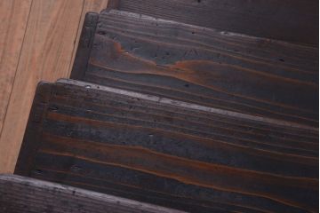 アンティーク家具　古民具・骨董　明治期　小ぶりなアンティーク階段箪笥