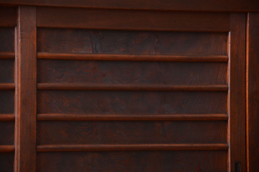 アンティーク家具　古民具・骨董　横桟引き戸の変わり型六尺重ね水屋箪笥