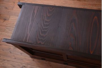 アンティーク家具　古民具・骨董　横桟引き戸の変わり型六尺重ね水屋箪笥