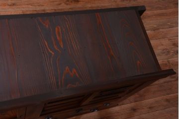 アンティーク家具　古民具・骨董　横桟引き戸の変わり型六尺重ね水屋箪笥