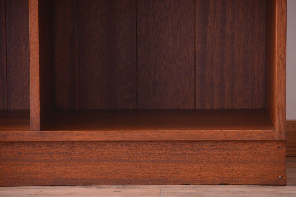 アンティーク家具　和製アンティーク　特大サイズ!古い木の重厚なアンティークマス目棚