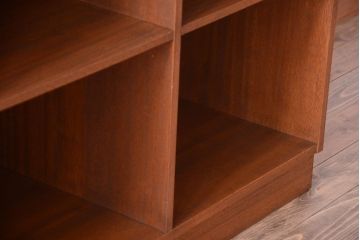 アンティーク家具　和製アンティーク　特大サイズ!古い木の重厚なアンティークマス目棚