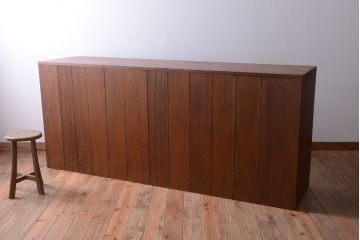 アンティーク家具　和製アンティーク　特大サイズ!古い木の重厚なアンティークマス目棚