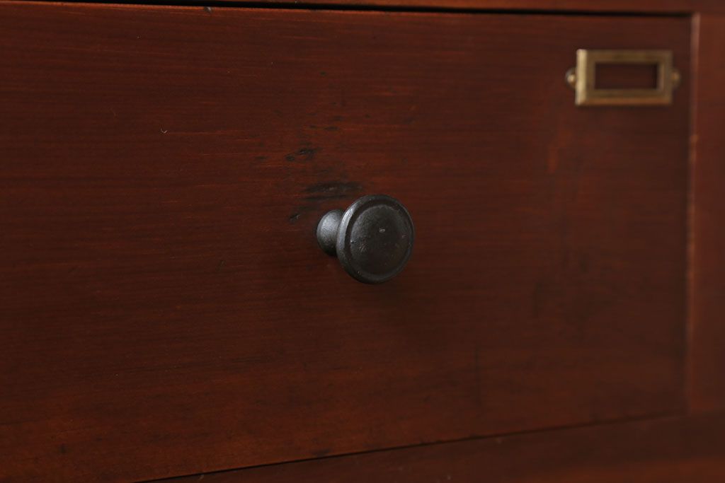 アンティーク家具　アンティーク　ネームプレート付き!古い木製の17杯ドロワー(引き出し)