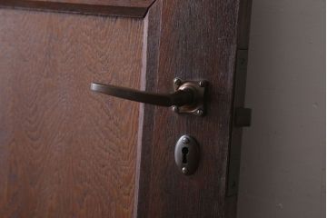 和製アンティーク　ダイヤガラス入り!レトロな木製ドア